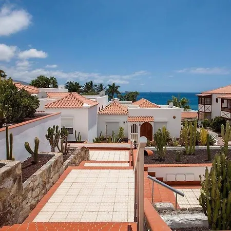 Апартаменты 2 Bedroom For 4 People In Tenerife